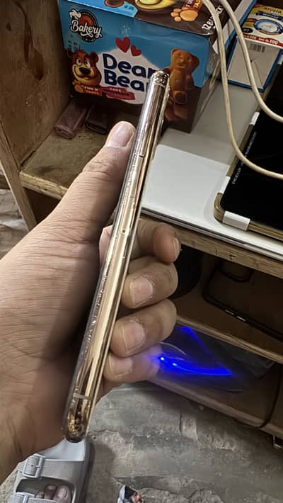 iPhone 11 pro max official PTA Aproved