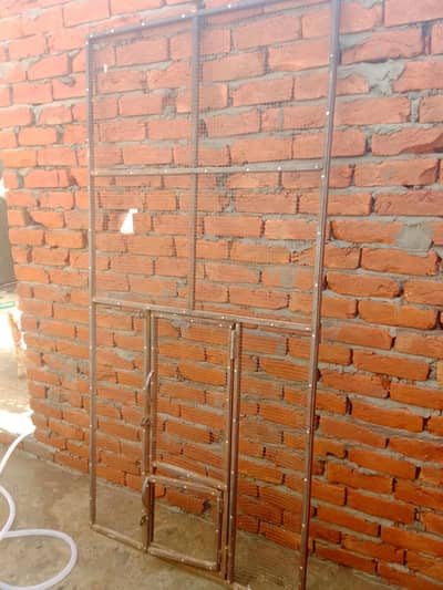 Door for birds