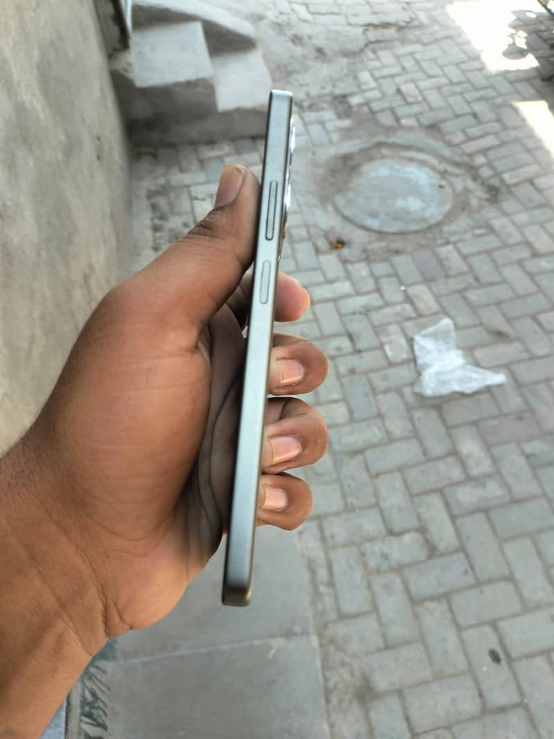 OPPO A5 Pro 4