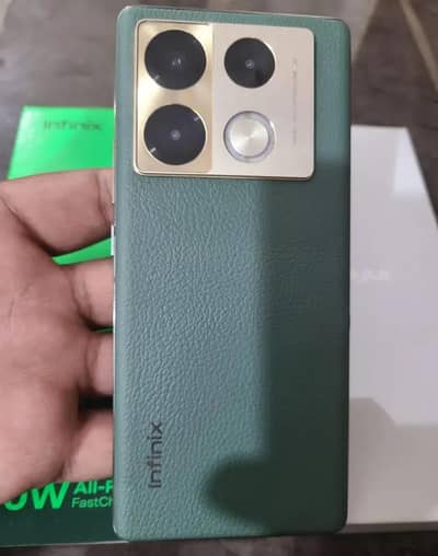 Infinix Note 40 Pro