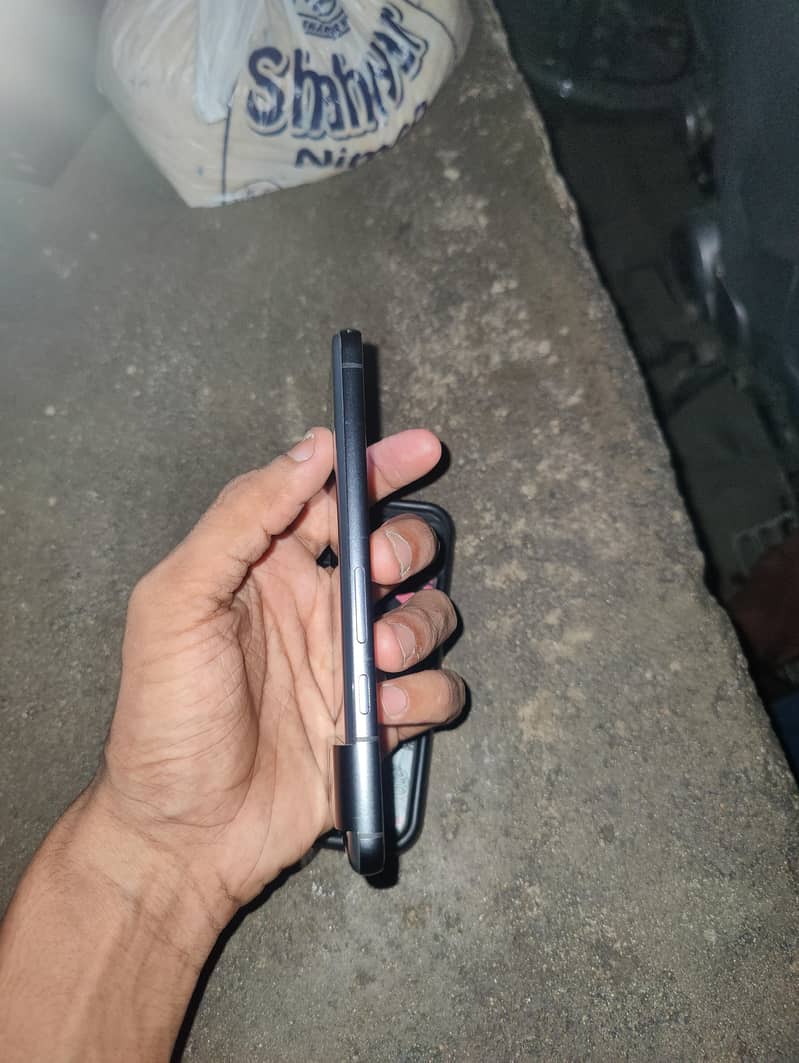 Google Pixel 8 1