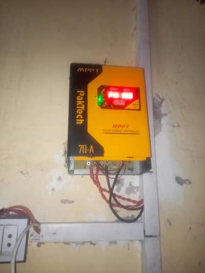 pak tech mmpt 70A charge controlar 03494742946
