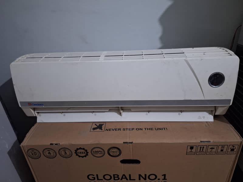 1.5 ton dawlance Split Ac 2