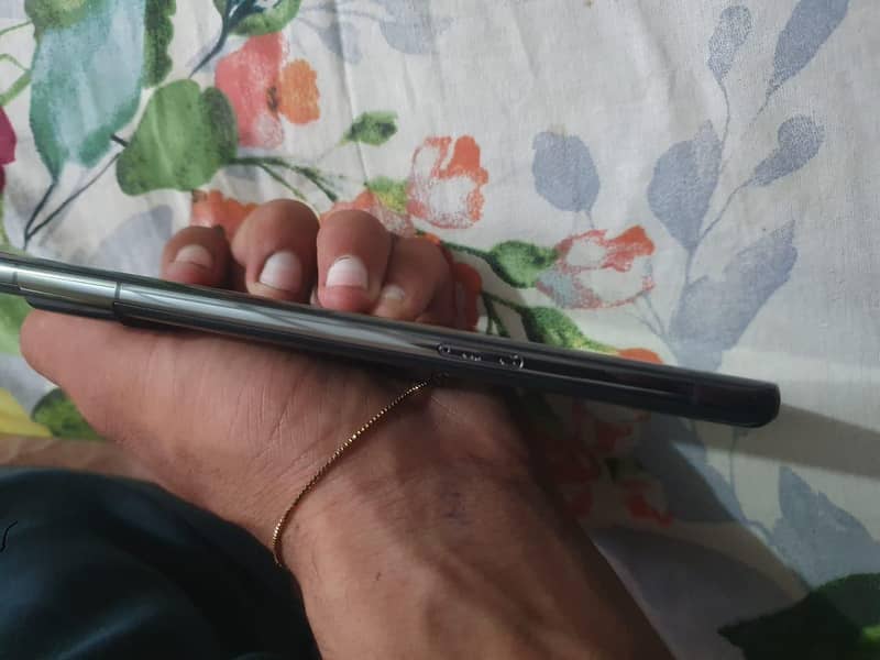 Google Pixel 7 Pro 6