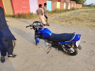 ybr 125