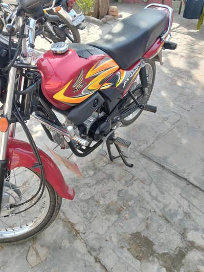 honda 100 pridor 25 model