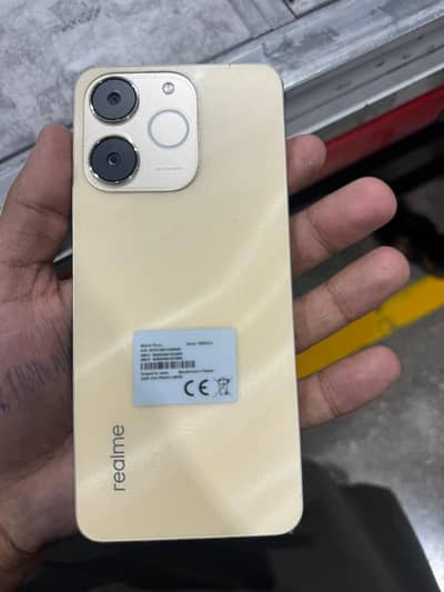 Realme note 70