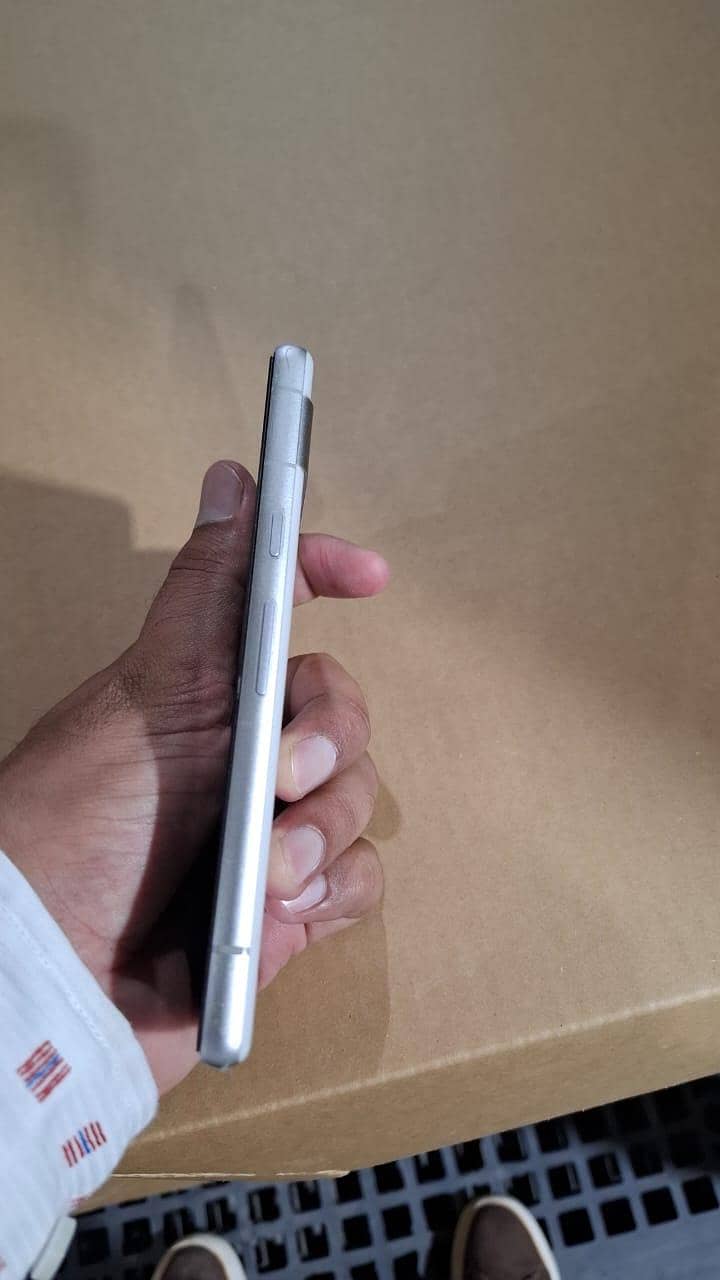 Google Pixel 7a 1