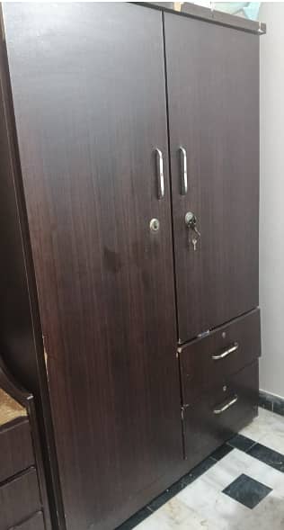 Almari, dressing table 1