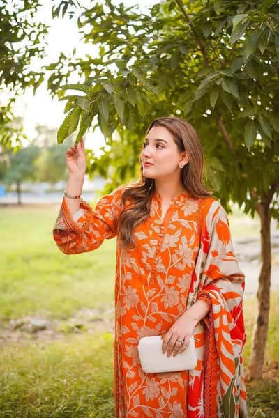 Aneelas Printed Lawn 3-Piece Chiffon Dupatta Unstitched Suit