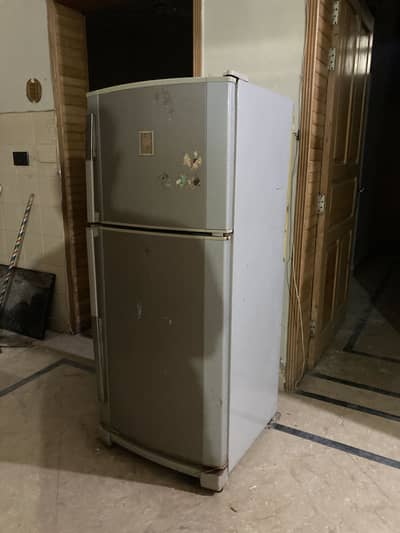 Dawlance refrigirator