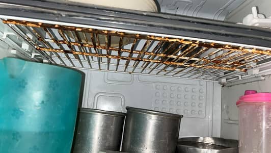 USED FULL SIZE FRIDGE