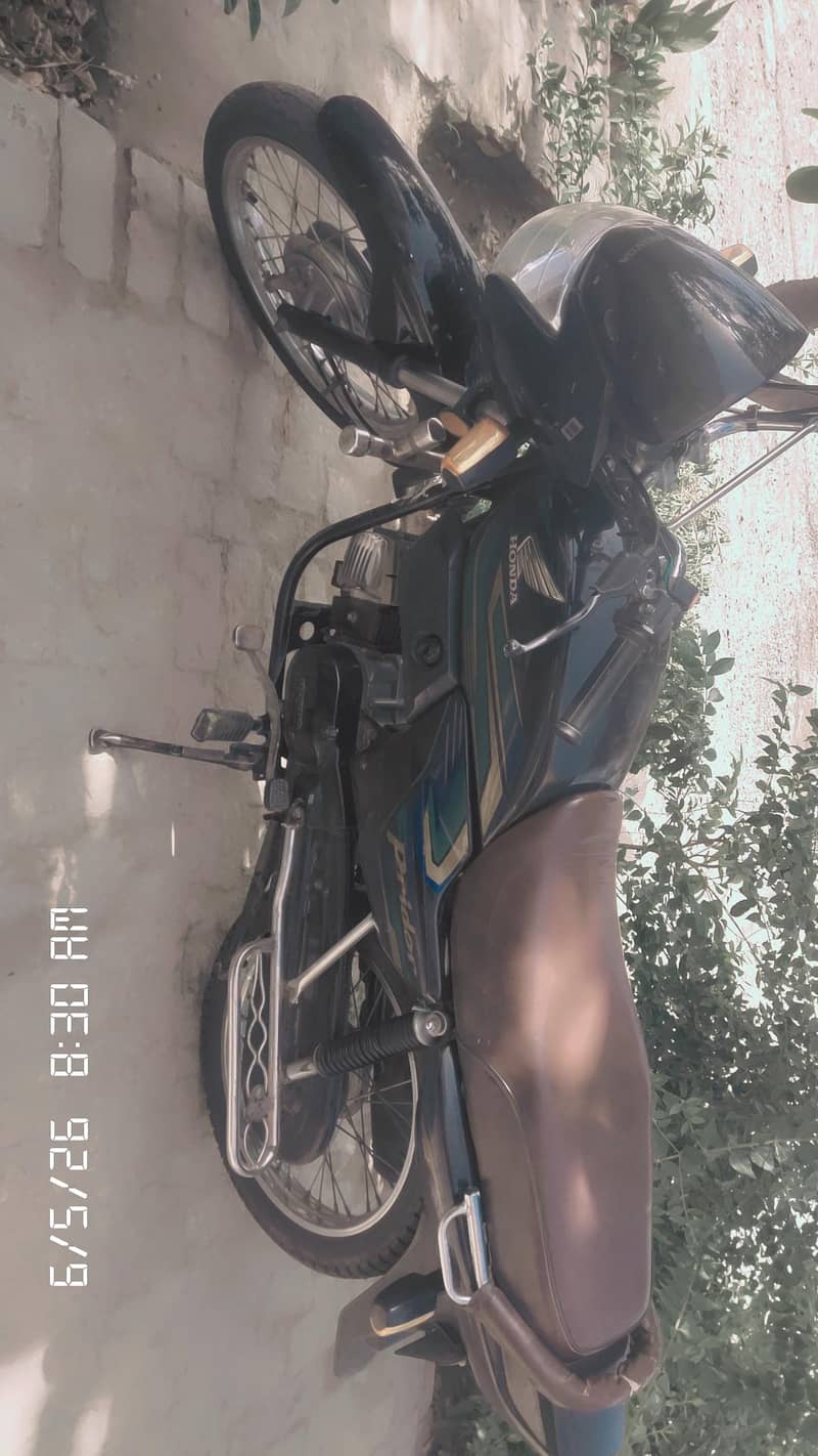 Parider 3