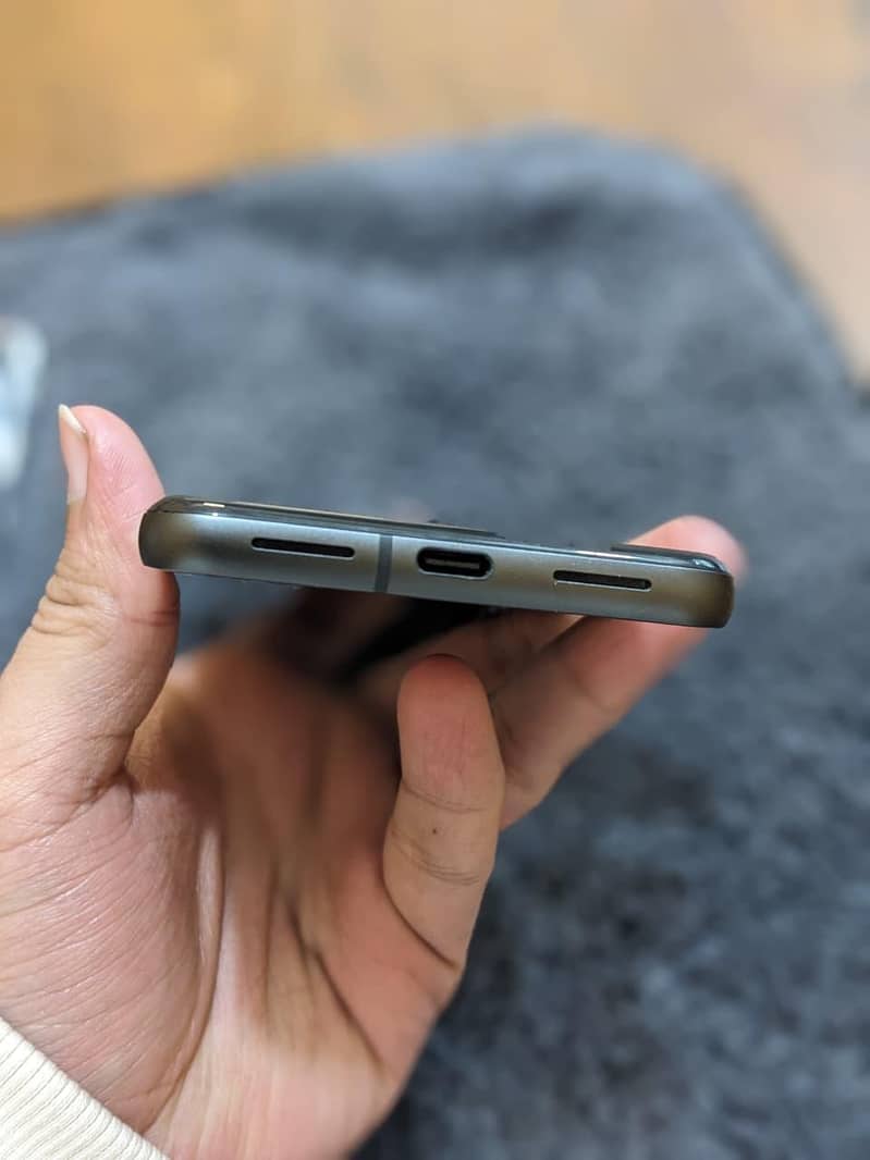 Google Pixel 8 3