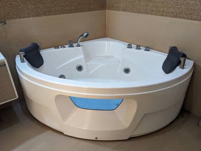 54x54 Jacuzzi Bath tub