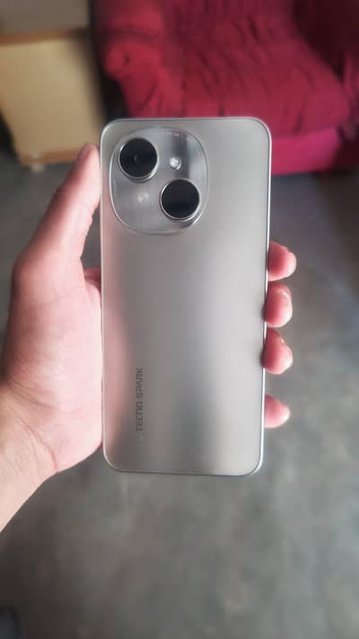 Tecno Spark Go 1