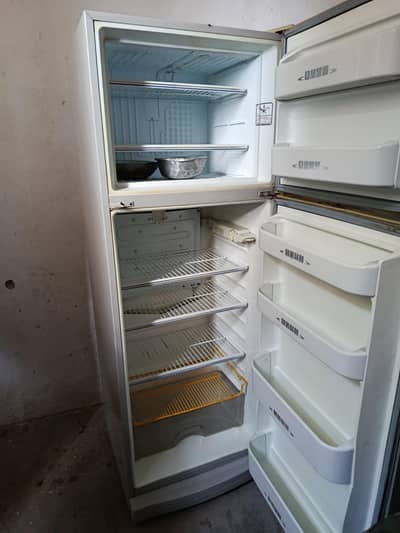 dawlance fridge