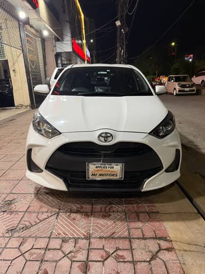 Toyota Yaris X 2021/24