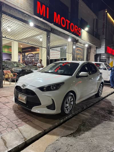 Toyota Yaris X