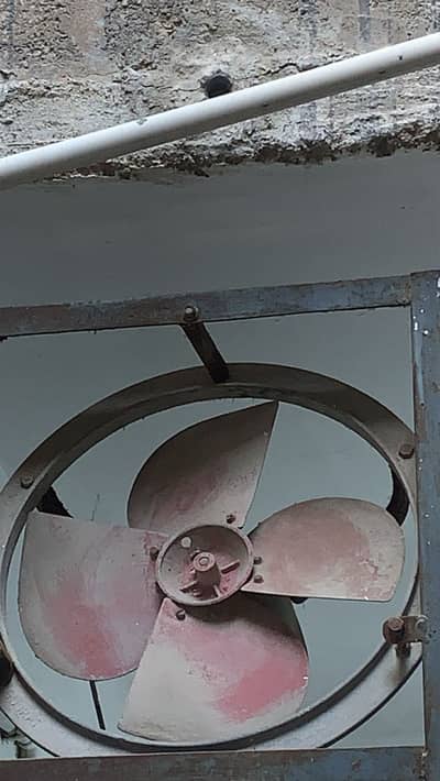 exhaust fan