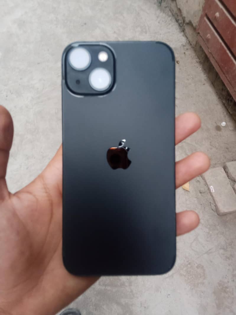 Apple iPhone 13 6