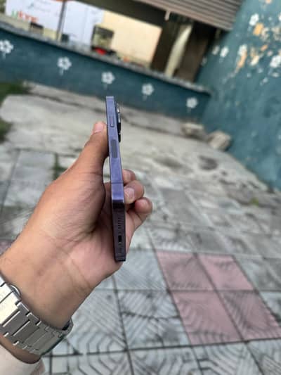 Apple iPhone 14 Pro