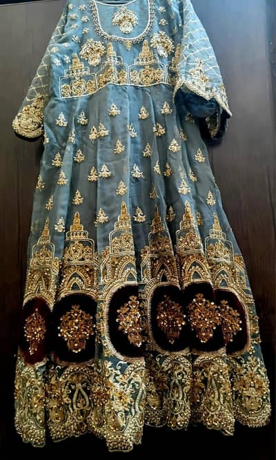 party wear nikha wear heavy dress