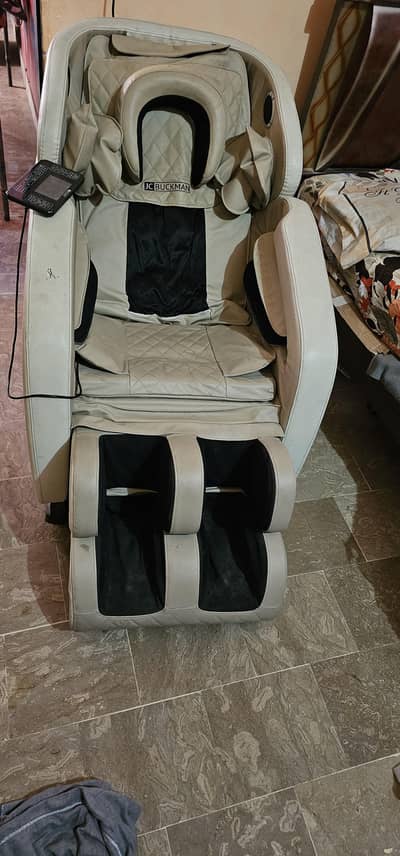 Jc Buckman Massage chair good condition