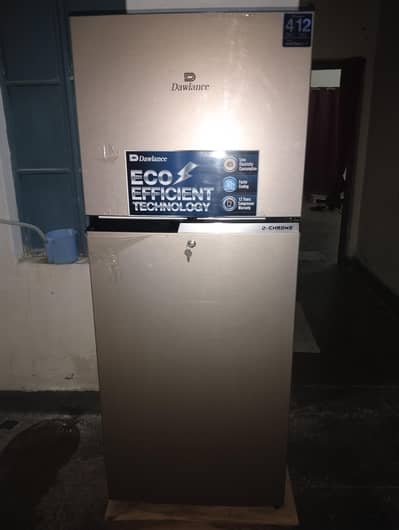 Dawlance fridge for urgent sale, used only for 2 months