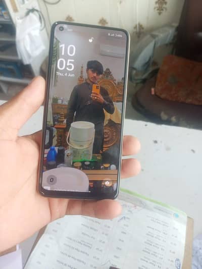 OPPO F21 Pro