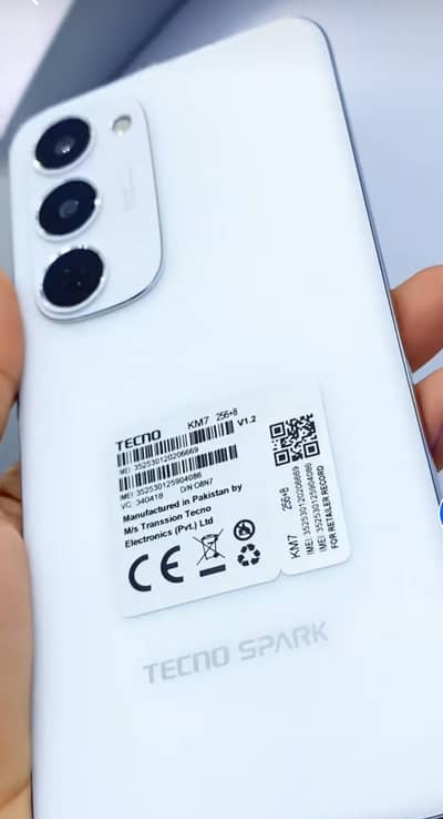 Tecno Spark 40 pro plus