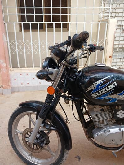 Suzuki gs150 se