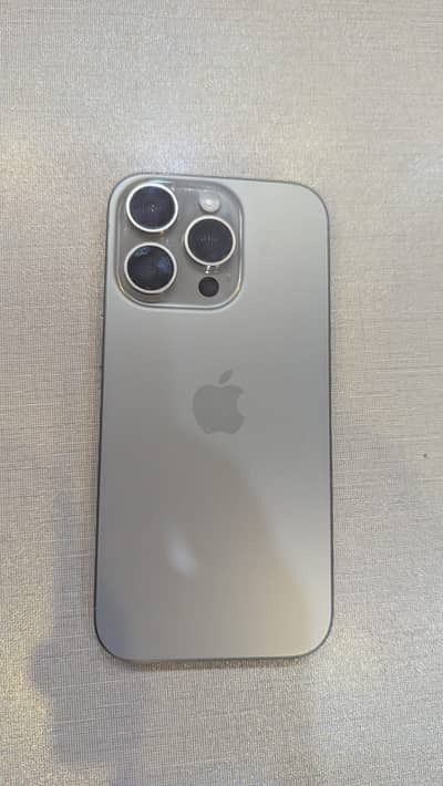 Apple iPhone 16 Pro