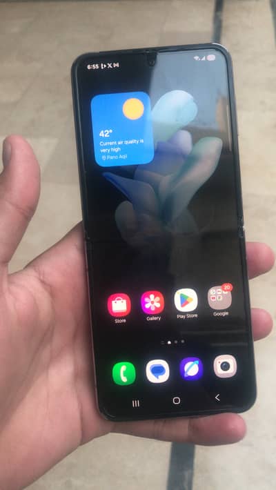 Samsung Mobile Z Flip 4