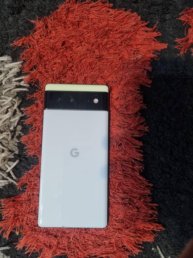 Google Pixel 6 4