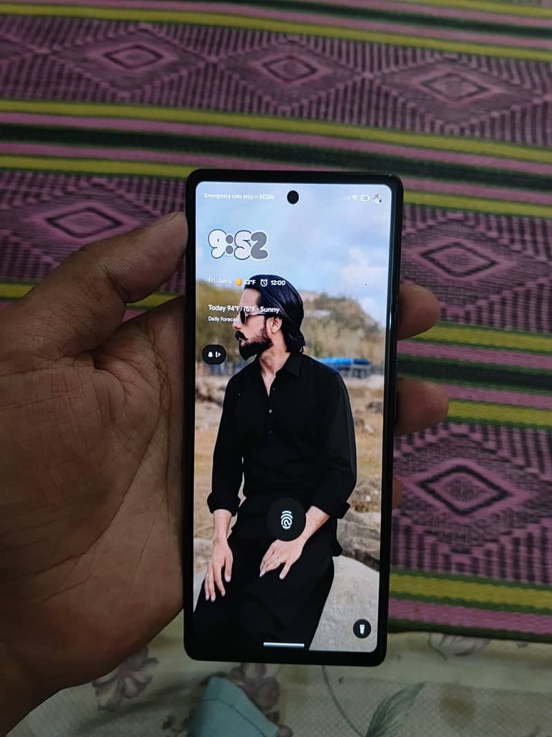 Google Pixel 6a 5