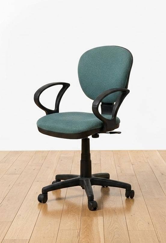 Chairs 0
