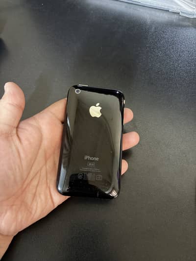 iPhone 3G (16GB) – Pristine 10/10 Mint Condition!