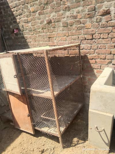 iron stand for sale good condition