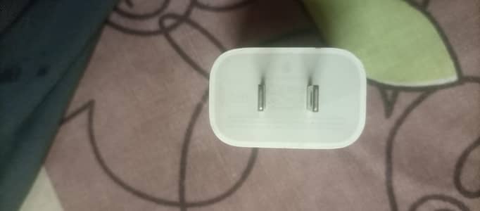 Apple 20W USB-C Power Adapter