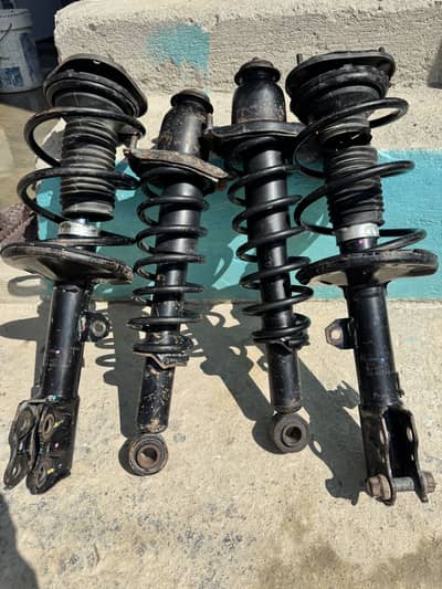 Toyota 2008 to 2014 model complete ok qabli shocks