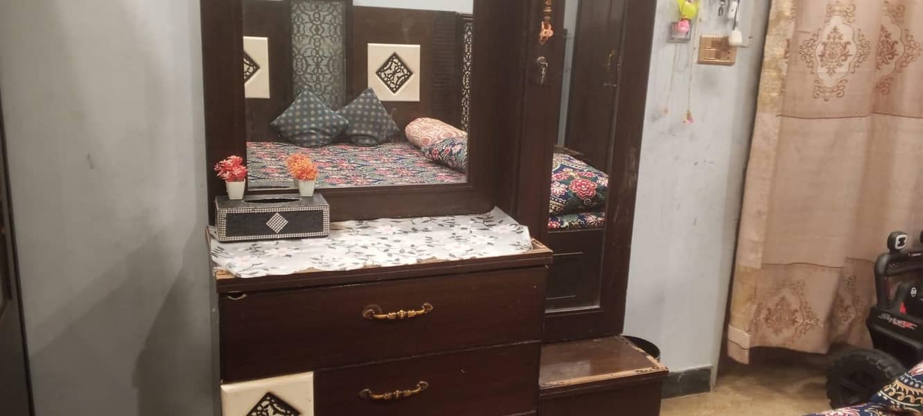 bed room set 0