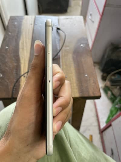 Apple iPhone 6S
