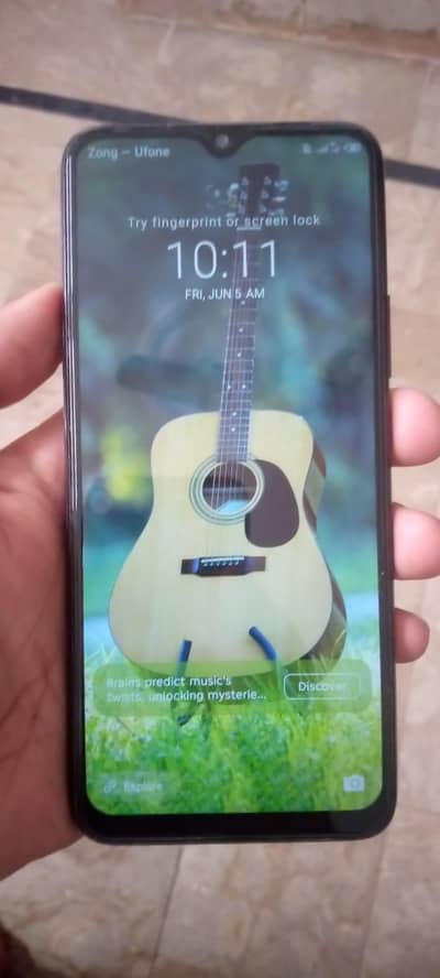 Infinix Hot 9 Play. . 4/64 gb . 6000 Battery