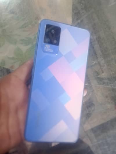 Vivo V21e