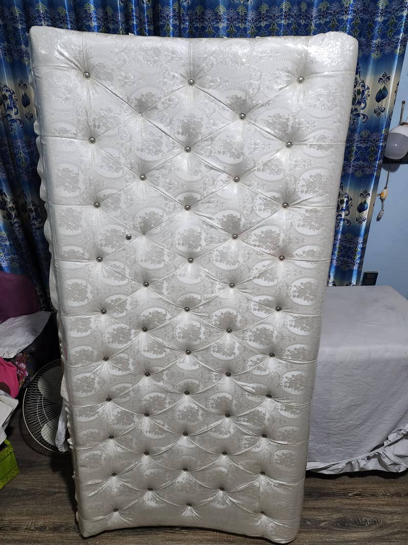 Double Bed almost new 0