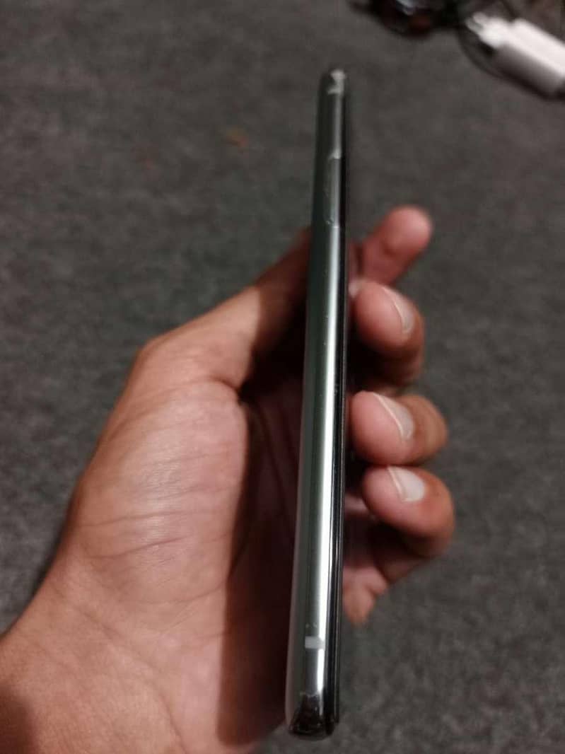 One Plus 8T 1
