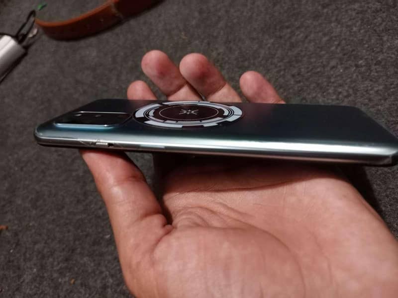 One Plus 8T 3