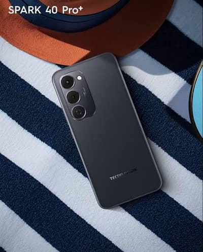 Tecno Spark 40 Pro+ 8GB 256GB PTA Approved 3 دن یوز ڈبہ پیک