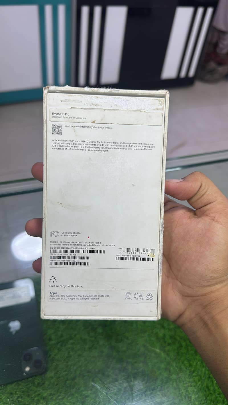 Apple iPhone 16 Pro 7